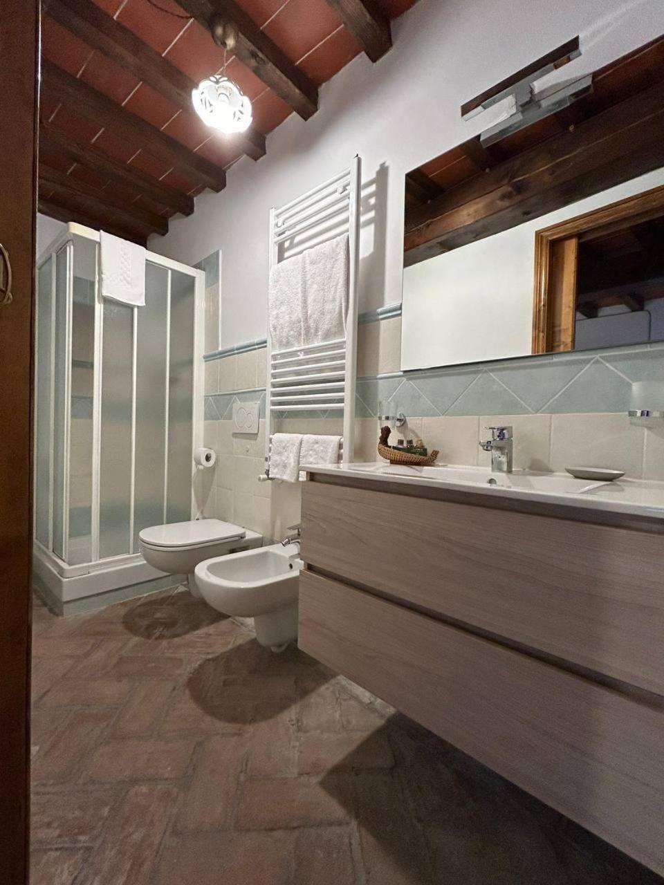 Borgo Tramonte Hotel Pratovecchio Eksteriør billede